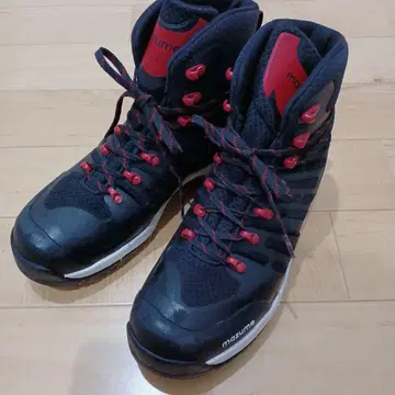 mazume 낚시용 신발 블랙/레드 하이컷