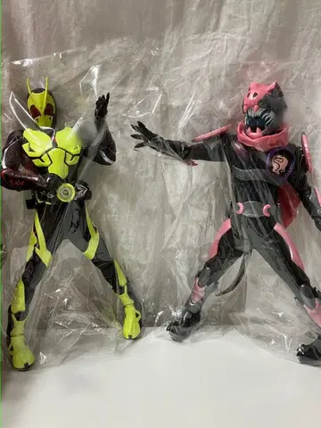 제일복권 가면라이더 제로원 A상 SOFVICS 피규어 세트