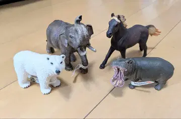 Schleich 동물 피규어 하마 코끼리 말 북극곰
