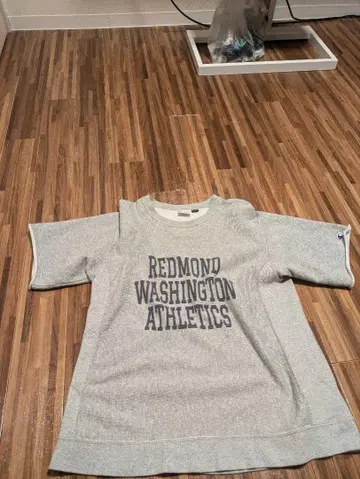 SHIPS 별주 챔피온 컷슬리브 칼리지 맨투맨