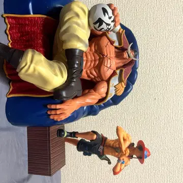 제일복권 라스트 원 화이트 수염 B상 에이스 세트 (상자 없음)