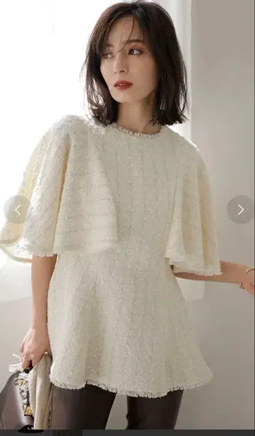 anuans 케이프 디자인 트위드 페플럼 블라우스 화이트