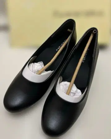 fuwaraku 블랙 펌프스 235 EEE