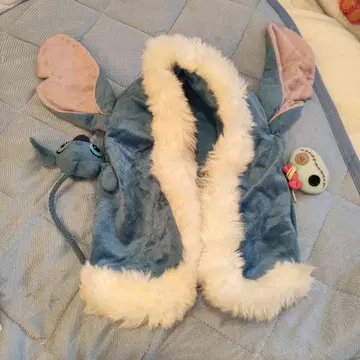 스티치 후와후와 후드