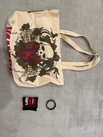 VAMPS HYDE 스컬 디자인 토트백, 리스트 밴드 등
