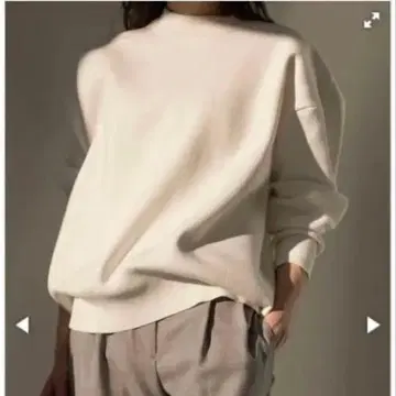 na.e 코튼 스무스 풀오버 화이트