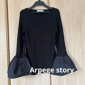 [ Arpege story ] 새상품급 니트 소매 프릴 블랙