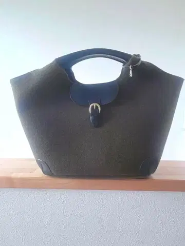 TREASURE TOPKAPI 올리브 그린 변형 토트백