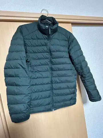 새상품 유니클로 울트라 라이트 다운 자켓 XL