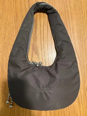 beautiful people 메비우스 백