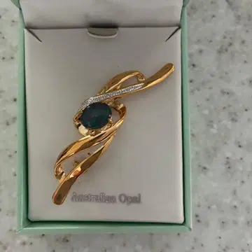 호주산 펄 골드 브로치