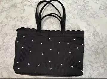 DONOBAN 하트 무늬 누비 토트백