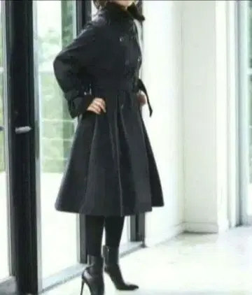 보아 칼라 충전솜 트렌치 롱 코트 XL 사이즈 루일 에 부티크