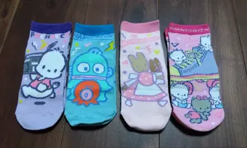 미사용 새상품 산리오 여성 양말 헤이세이 레트로 레어