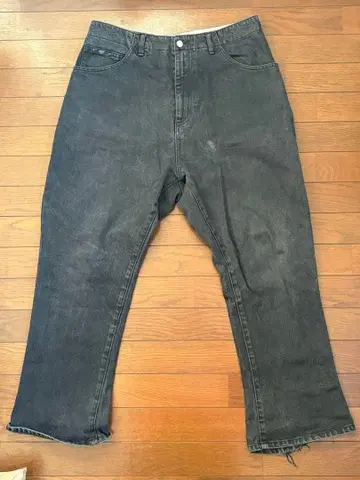 다크 그레이 와이드 레그 팬츠