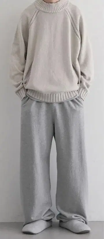 산산기어 san san gear 25AW 스너그 니트