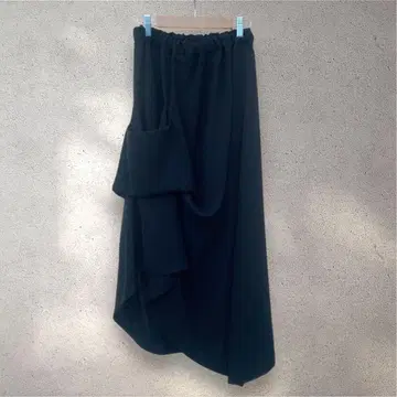 LIMI feu 블랙 롱 스커트 LA-S12-910