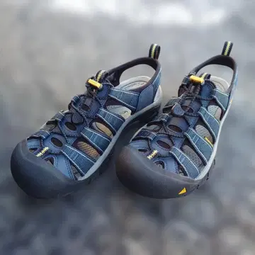 킨 뉴포트 H2 샌들 남성용 26cm