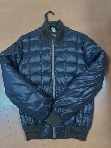 듀베티카 다운 자켓 사이즈 50