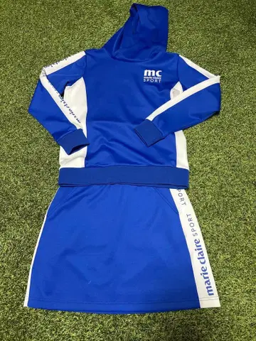 마리끌레르 SPORT 후드티&스커트 세트