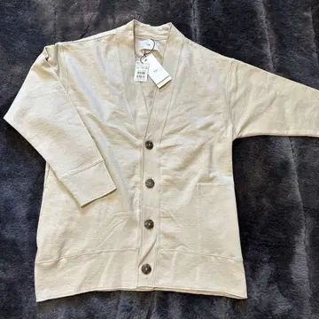 Vin 베이지 버튼 가디건 M 사이즈 정가 15,500엔