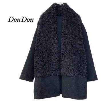 DouDou 퍼 절개 이탈리안 에어리 하프 코트 블랙