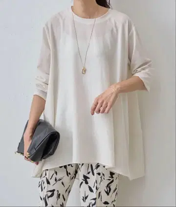 미사용 비어즐리 뒤 드레이프 T 블라우스 FREE