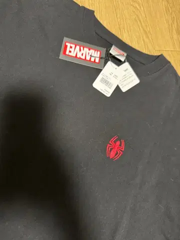 MARVEL 스파이더맨 T셔츠 블랙