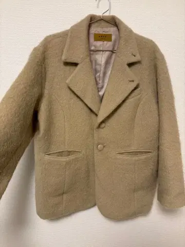 베이지 코트 ameri vintage