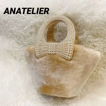 새상품급/레어 아나텔리어 리본 펄 퍼 토트백 아이보리 새상품급