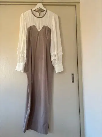 긴팔 롱 원피스