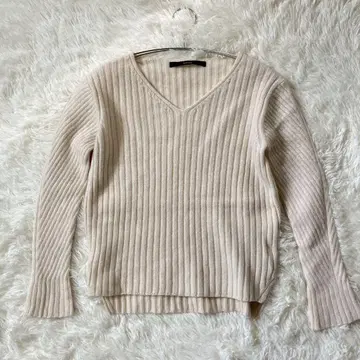 FRAMEWORK 프레임워크 아이보리 V넥 긴팔 스웨터