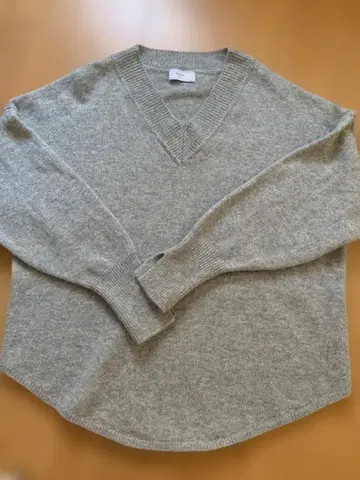 SLOBE IENA 그레이 V넥 긴팔 스웨터