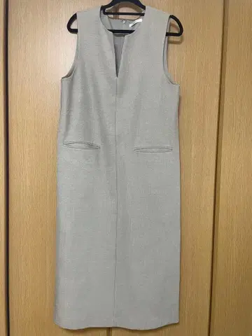 OPAQUE.CLIP 그레이 슬리브리스 롱 원피스