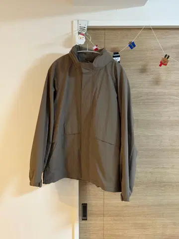 유니클로 (UNIQLO) 윈드프루프 스탠드 블루종