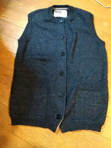 MHL. 마가렛호웰 니트 베스트