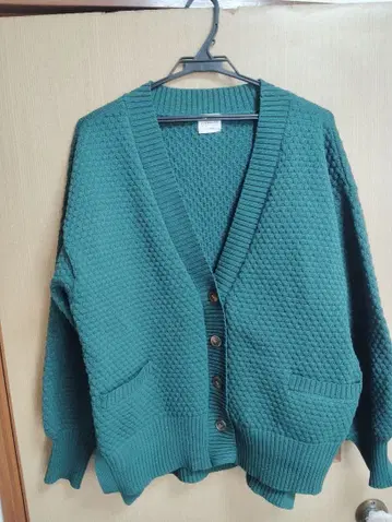 coen 그린 버튼 가디건 M 사이즈