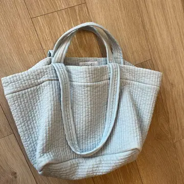 비오는날 정원 아이스 블루