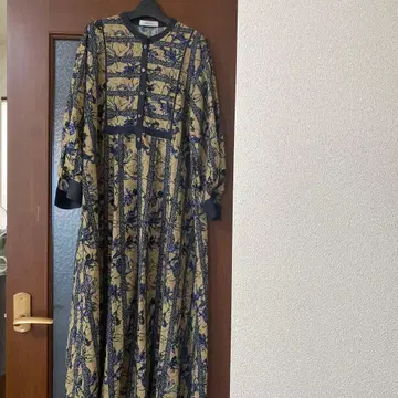 에이미 로우 롱 원피스