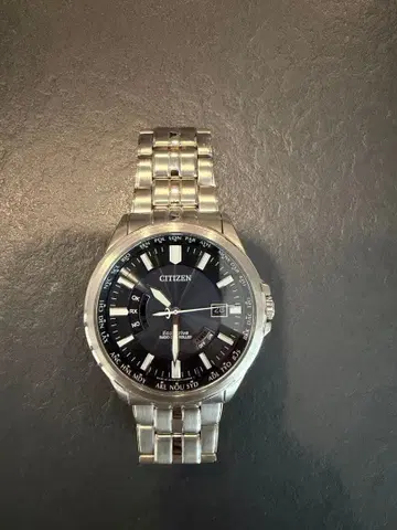 CITIZEN 에코 드라이브 CB0011-69L 전파 시계