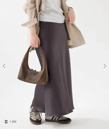 미사용 새상품 IENA 더블 새틴 스커트 36 그레이