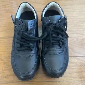 락호도우 rakuhodou 블랙 레이스업 스니커즈