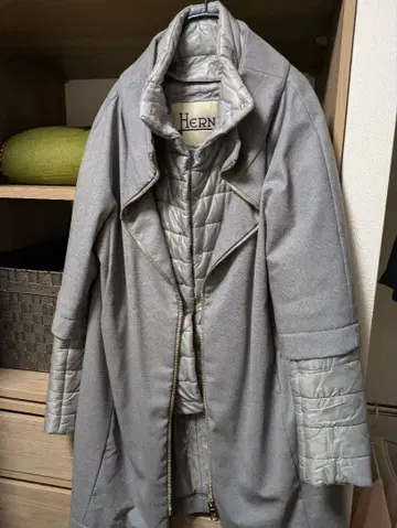 Herno 그레이 자켓