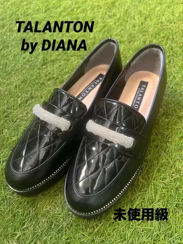 [미사용급] TALANTON by DIANA 로퍼 에나멜 비쥬 통굽