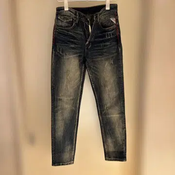 데미지 가공 슬림핏 데님 팬츠