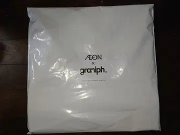 이온 그라니프 콜라보 블랙 팬더 토트백