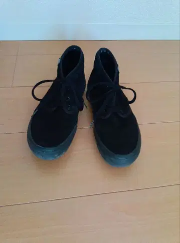 [ 단종품 ] VANS 스웨이드 처카 부츠 올 블랙