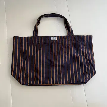 하우스 온 더 힐 토트백