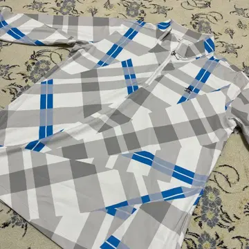 먼싱웨어 하프 지퍼 셔츠 여성용 L 사이즈 새상품급