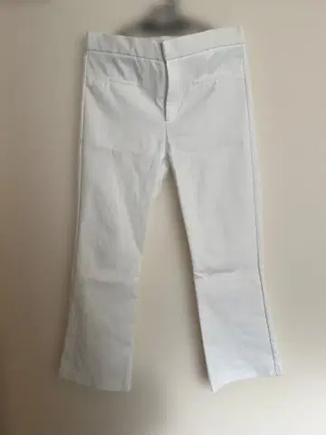 화이트 플레어 팬츠